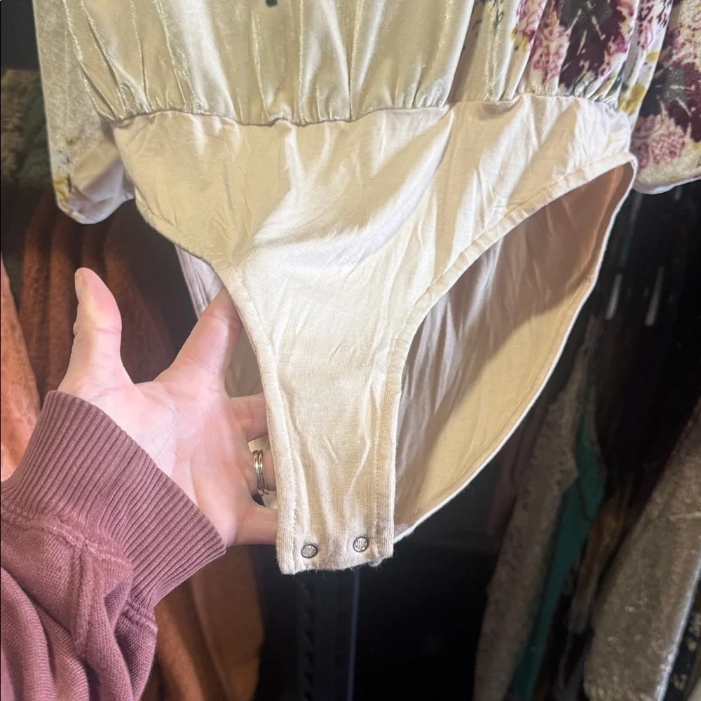 The babe free people bodysuit Floral Print Blouse in Cream and Burgundy